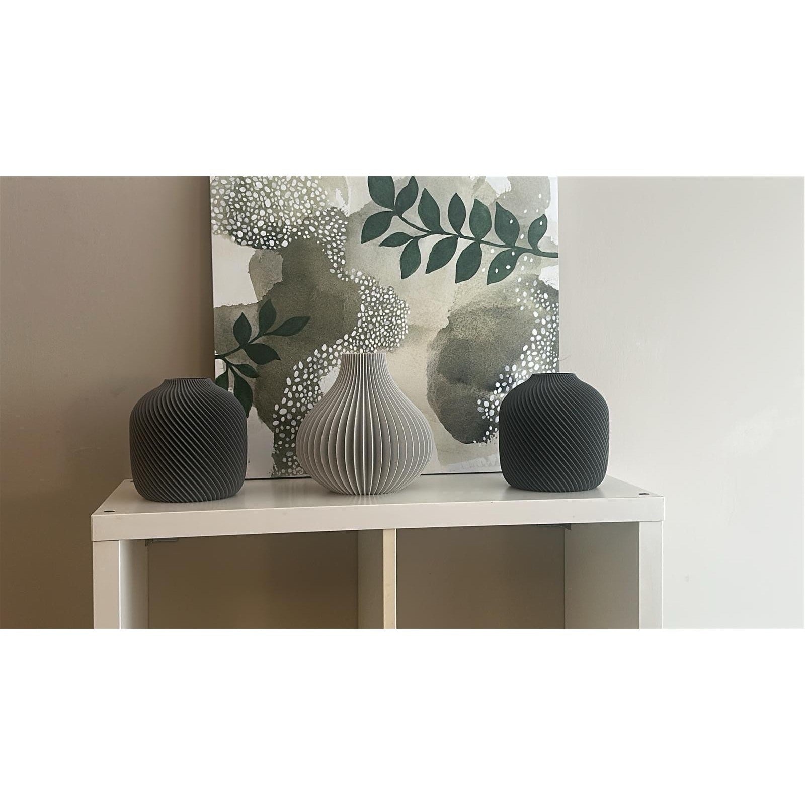 Set of 3 Modern Spiral Vases- Grey & Dark Grey Decorative Vase for Dried Flowers