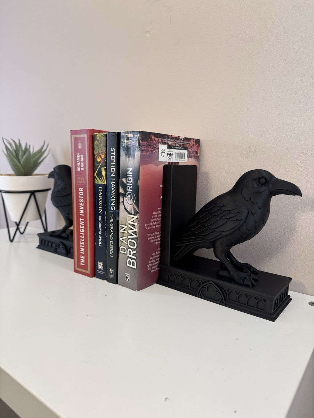 Gothic Raven Bookends – Black Crow Library Decor - Dark Academia Gift 16 x 15 cm