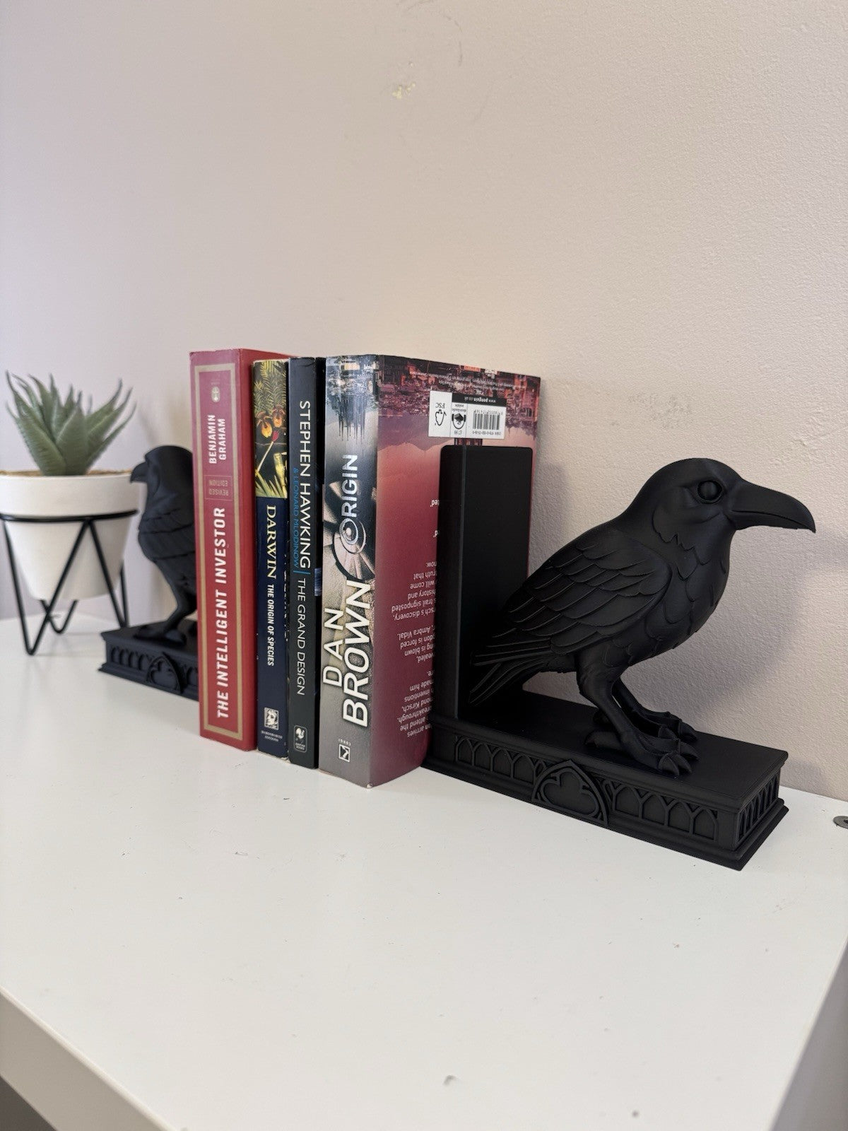 Gothic Raven Bookends – Black Crow Library Decor - Dark Academia Gift 16 x 15 cm