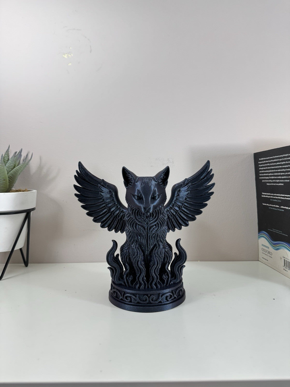 Gothic Winged Cat Statue – Dark Fantasy Decor Ornament | Galaxy Black Figurine