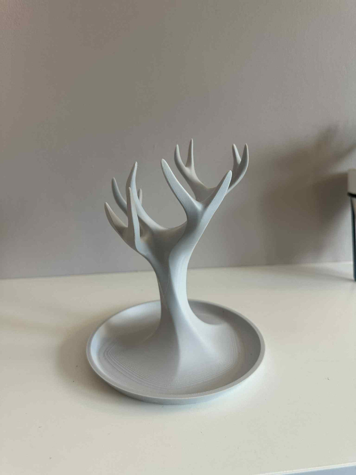 Antler Jewellery Holder Stand With Tray – Modern Ring & Necklace Organiser