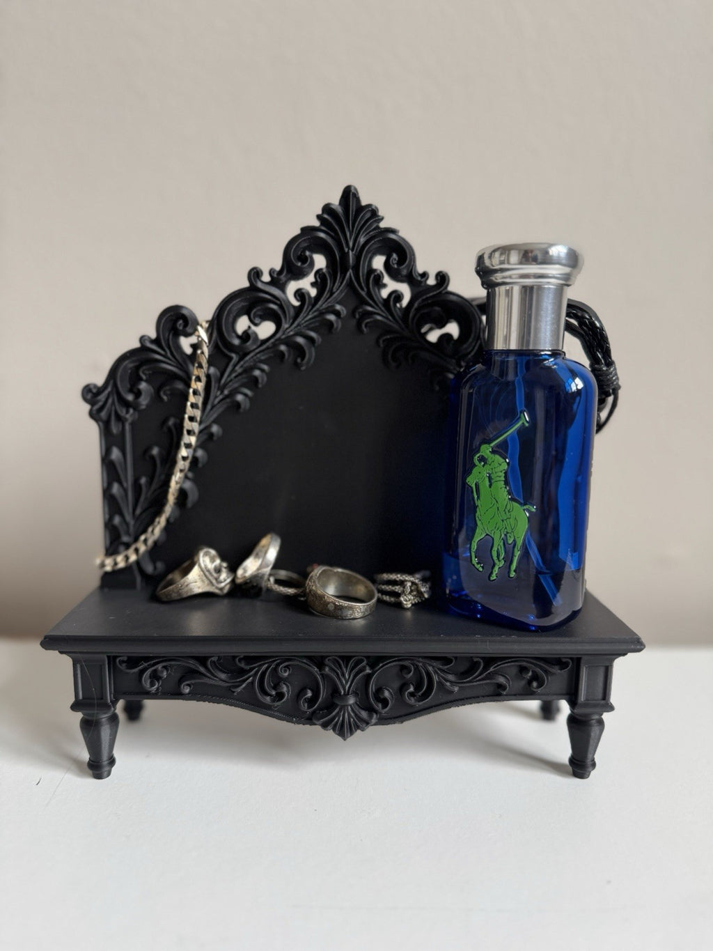 Black Gothic Cathedral Ornament Shelf – Baroque Jewelry & Trinket Holder - 20 cm