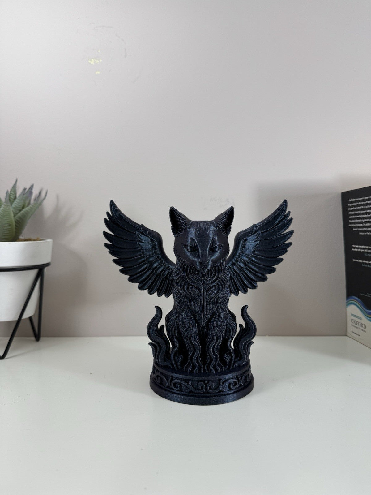 Gothic Winged Cat Statue – Dark Fantasy Decor Ornament | Galaxy Black Figurine