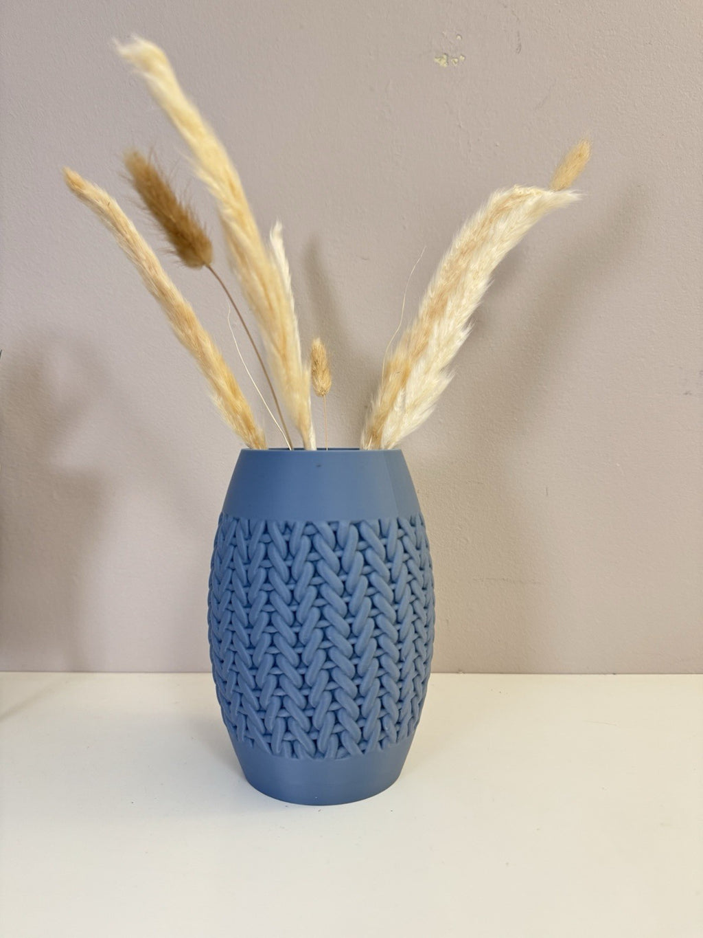Blue Textured Knit-Pattern Vase – Modern Decorative Dry Flower Holder Home Decor