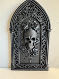 Gothic Skull and Roses Wall Hanging, Black Rose Dark Goth Home Decor - 22 Cm