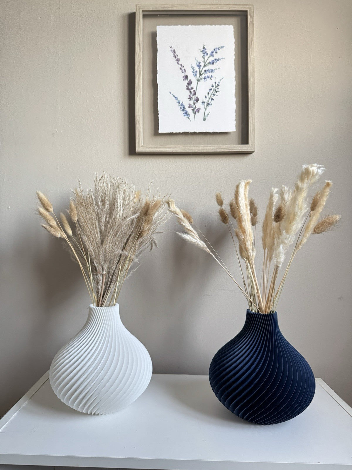 Modern Spiral Vase Set of 2 – White & Navy Decorative Vases | Home Decor