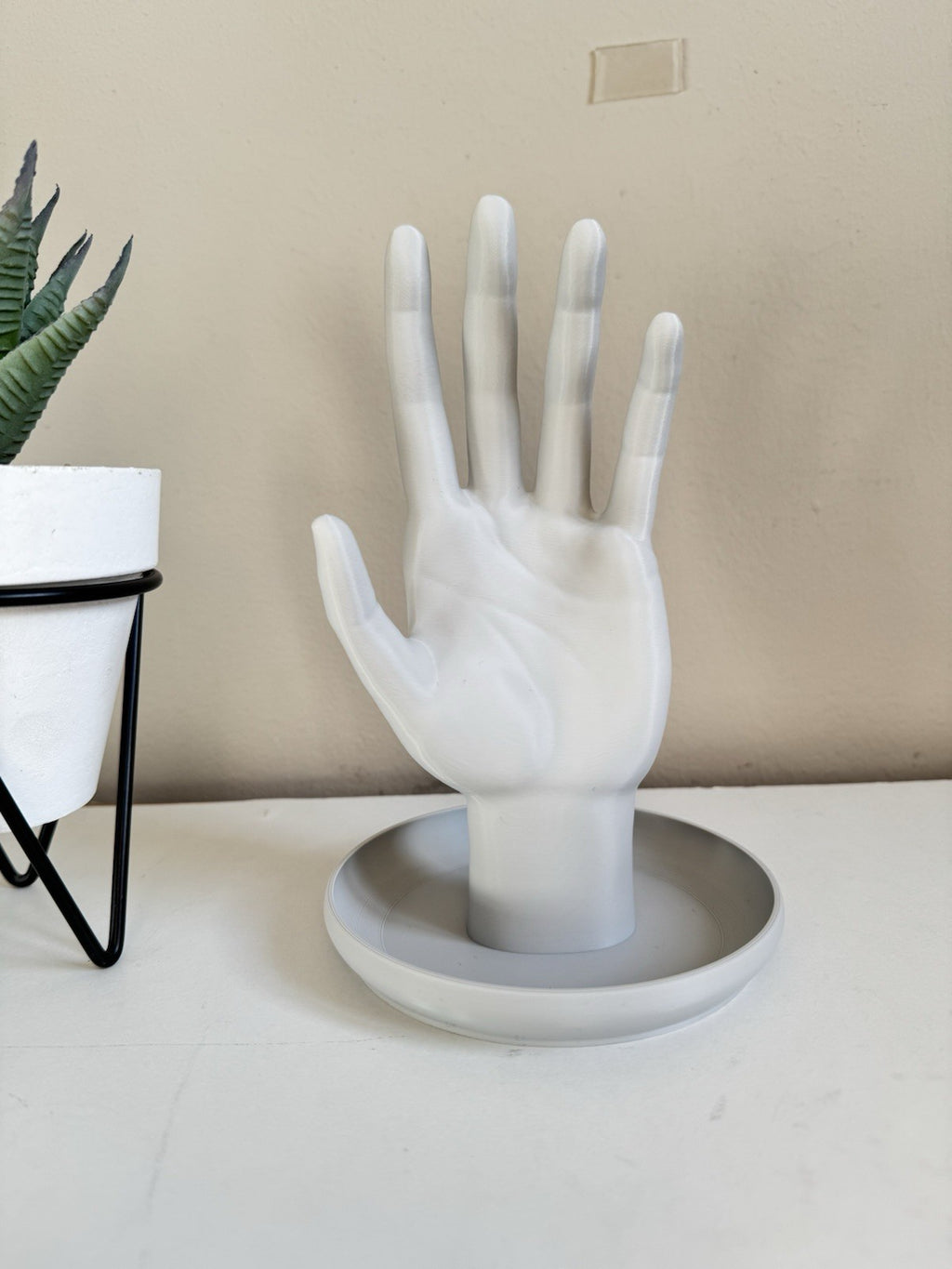 Jewellery Display Hand Stand - Accessories Holder For Rings & Bracelets