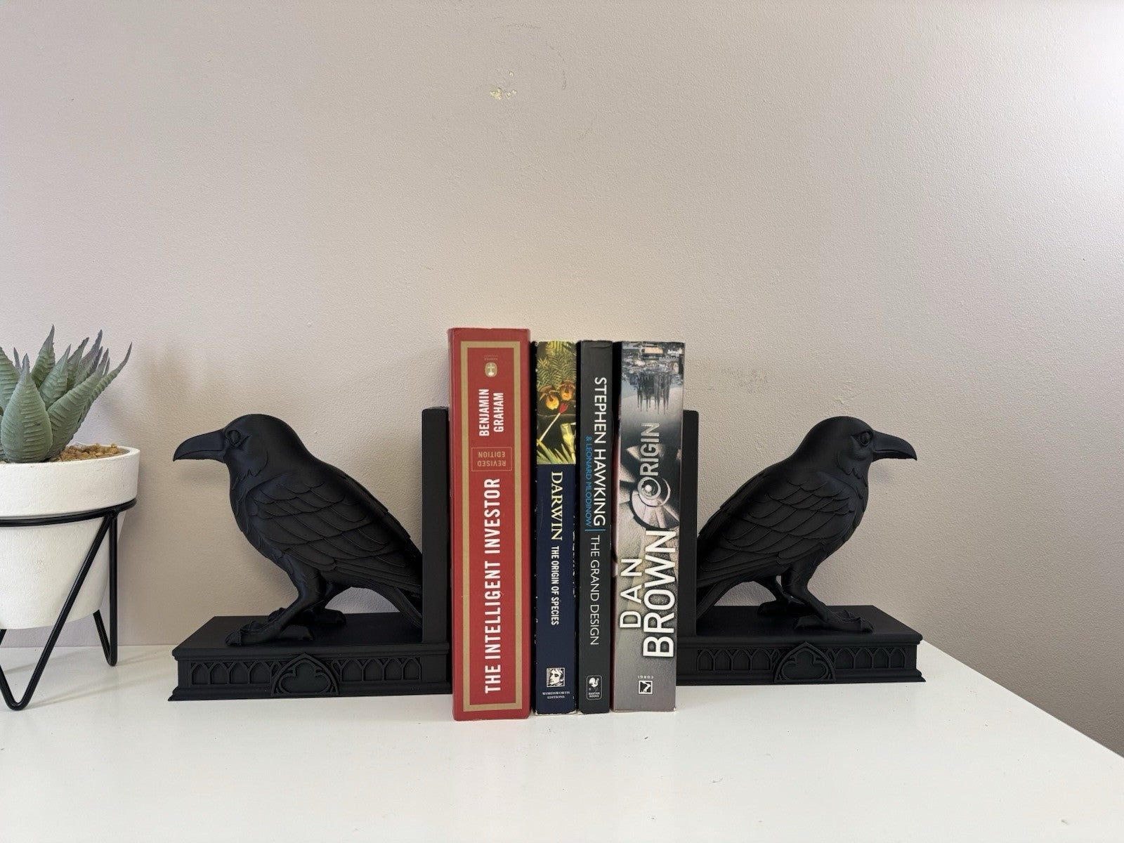 Gothic Raven Bookends – Black Crow Library Decor - Dark Academia Gift 16 x 15 cm
